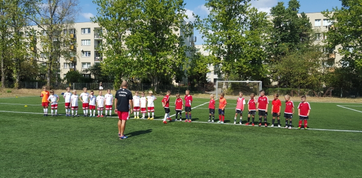 SF Warszawa - GKS Pogoń Grodzisk (1:4) 3:8 SF Warszawa - GKS Pogoń Grodzisk (1:4) 3:8